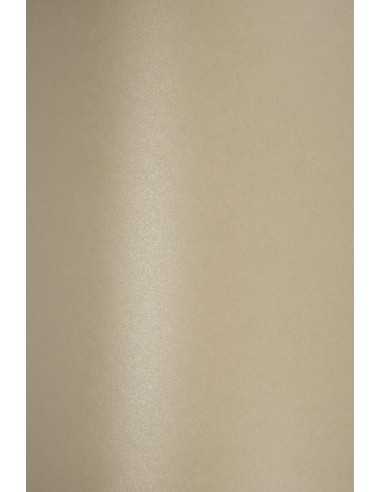 Perleťový metalizovaný dekorativní papír Majestic 120g Sand béľový pak. 10A4