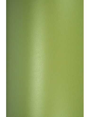 Perleťový metalizovaný dekorativní papír Majestic 120g Satin Lime světle zelený pak pak. 10A4