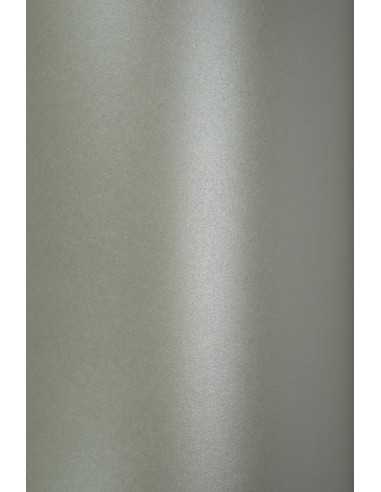 Perleťový metalizovaný dekorativní papír Majestic 250g Moonlight Silver stříbrný pak. 10A4